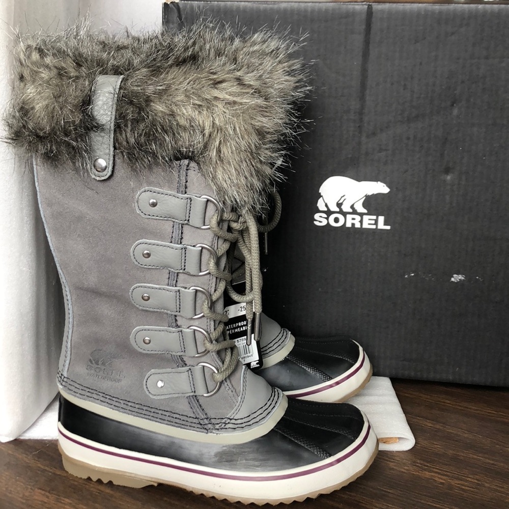 NIB Sorel Joan of Arctic Women’s Winter Boots